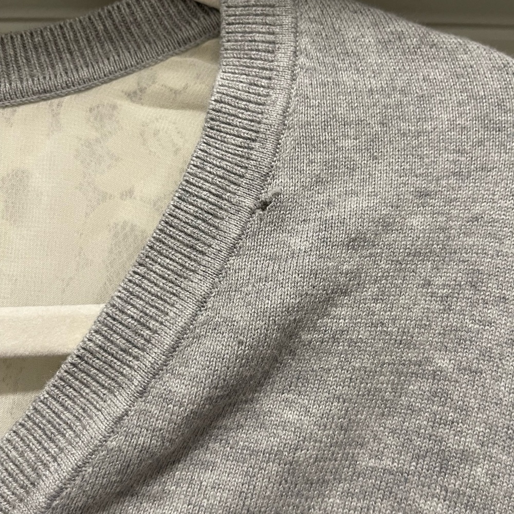 Banana Republic Light Gray V-Neck Sweater with Lace Details - Picture 2 of 5